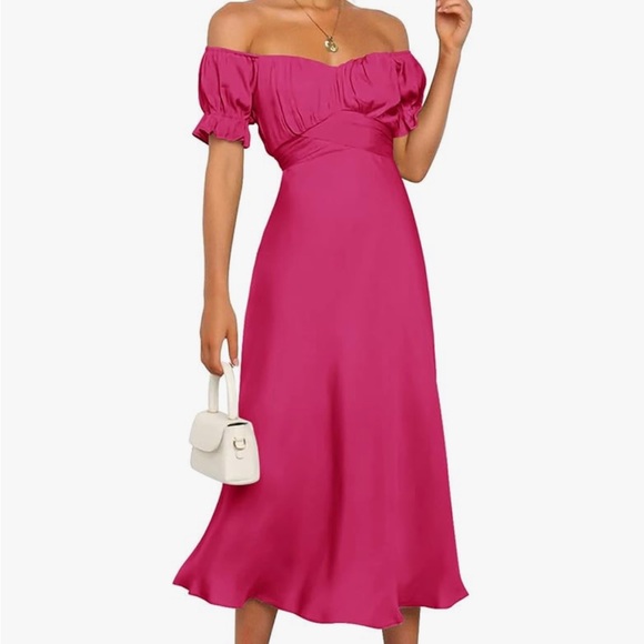 Midi Ruched Off Shoulder Midi Dress - Picture 2 of 3